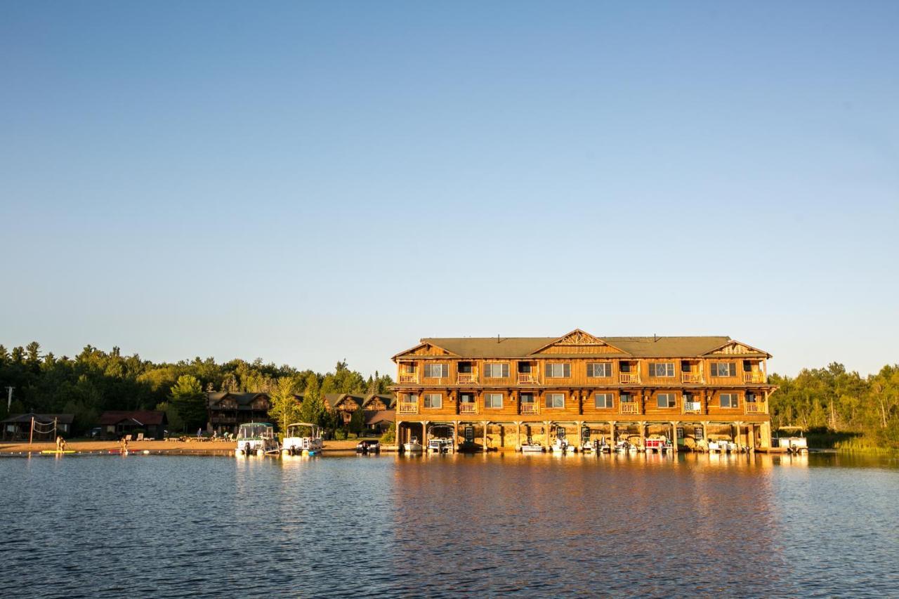 Ampersand Bay Resort Saranac Lake Exterior photo